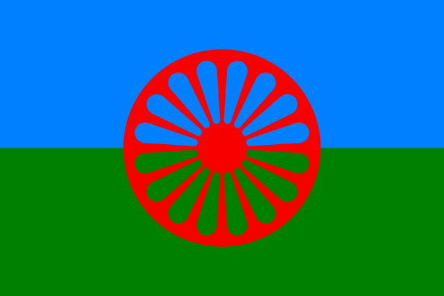 640px-Flag_of_the_Romani_people.svg.png