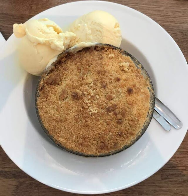 CAPAStudyAbroad_London_Summer2018_From Alice Ding - Blackcurrant Crumble and Ice Cream at Goddards on Greenwich