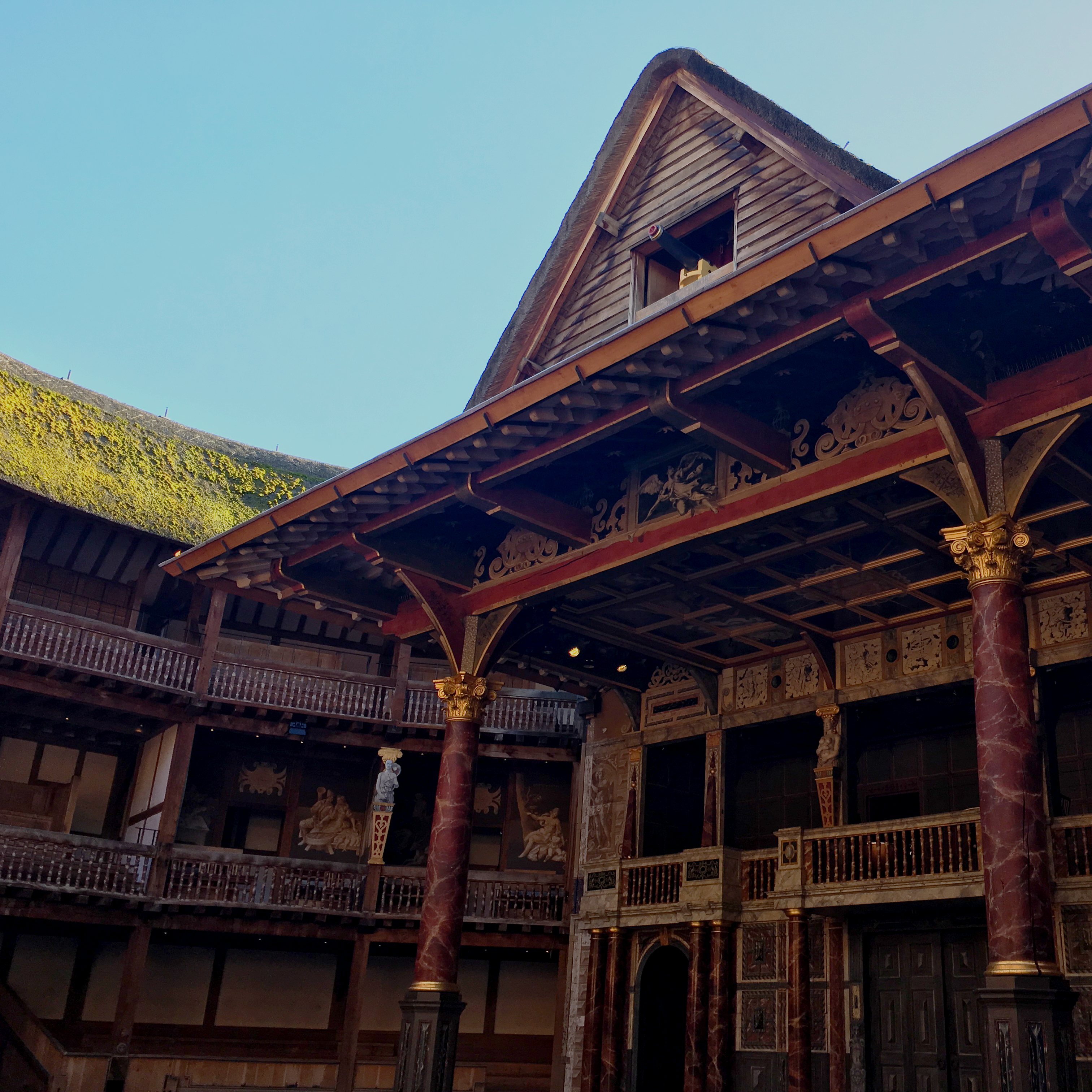 CAPAStudyAbroad_London_Fall 2018_Genevieve Rice_The Globe Theater_Square.png